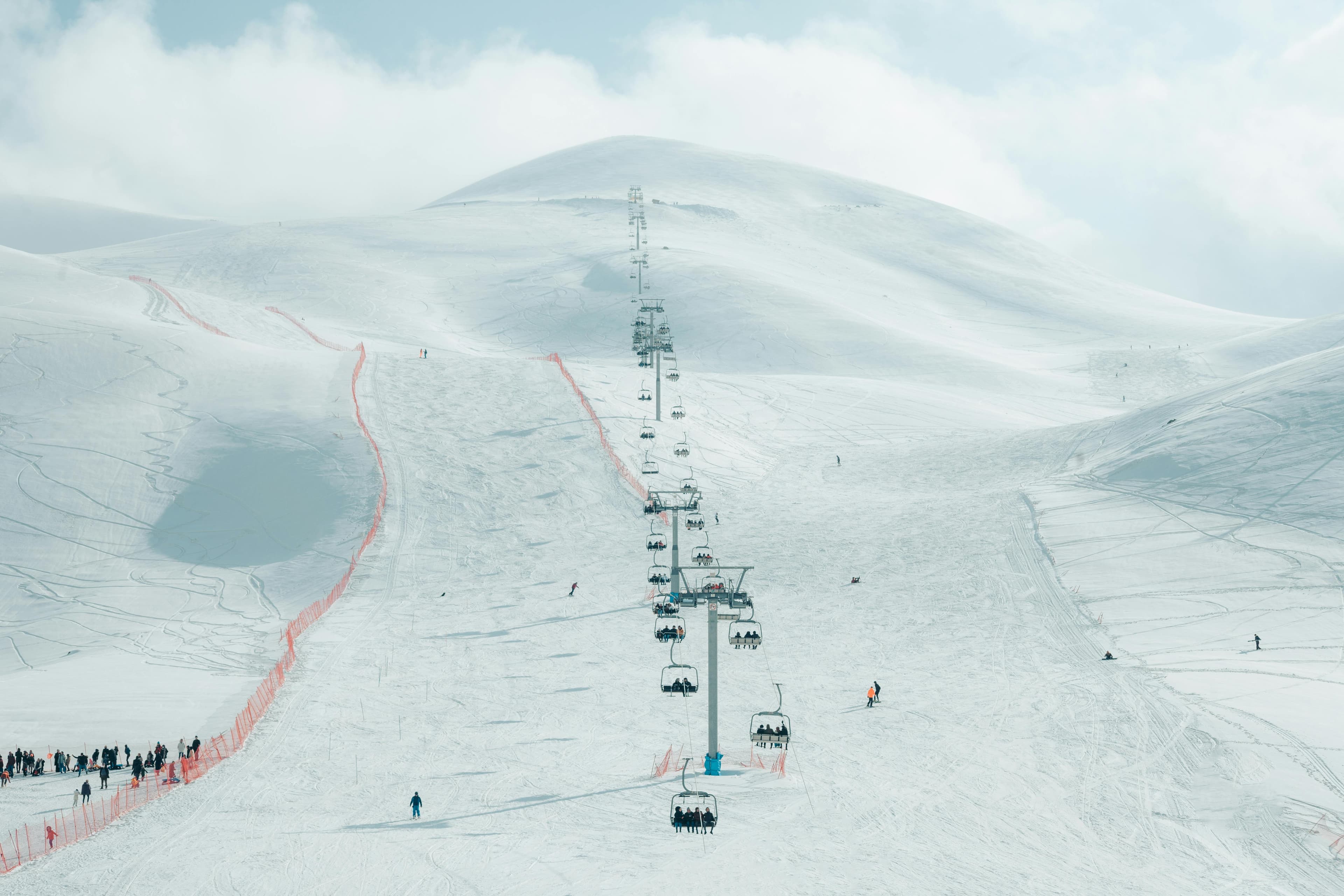 Global Ski Infrastructure: A Breakdown of the World's Largest Lift Networks
