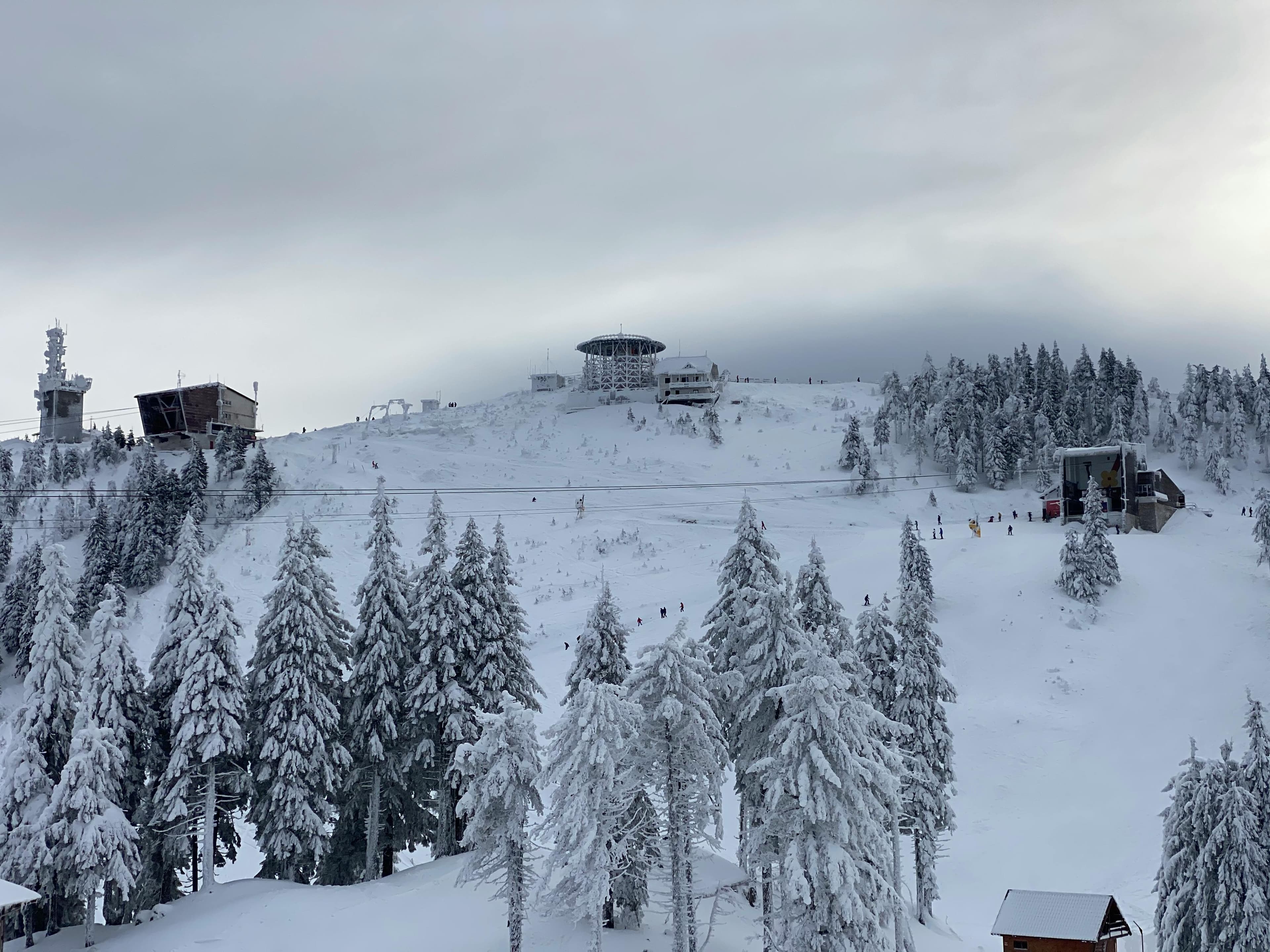 California Braces for Significant Snowstorm: Up to 8 Feet Predicted