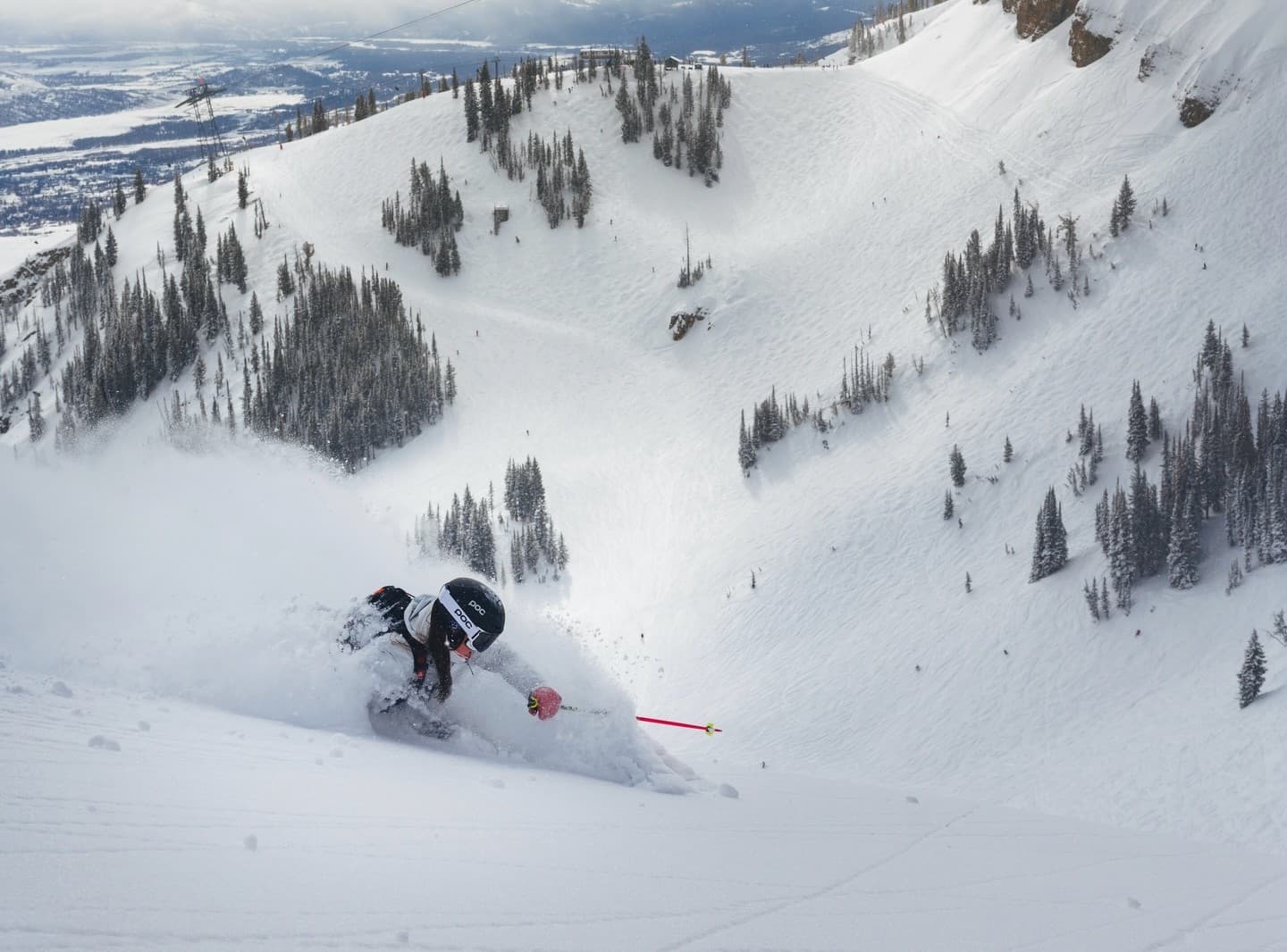 2025-26 US Ski Season Analysis: How Eastern Resorts Buffered a Challenging Year