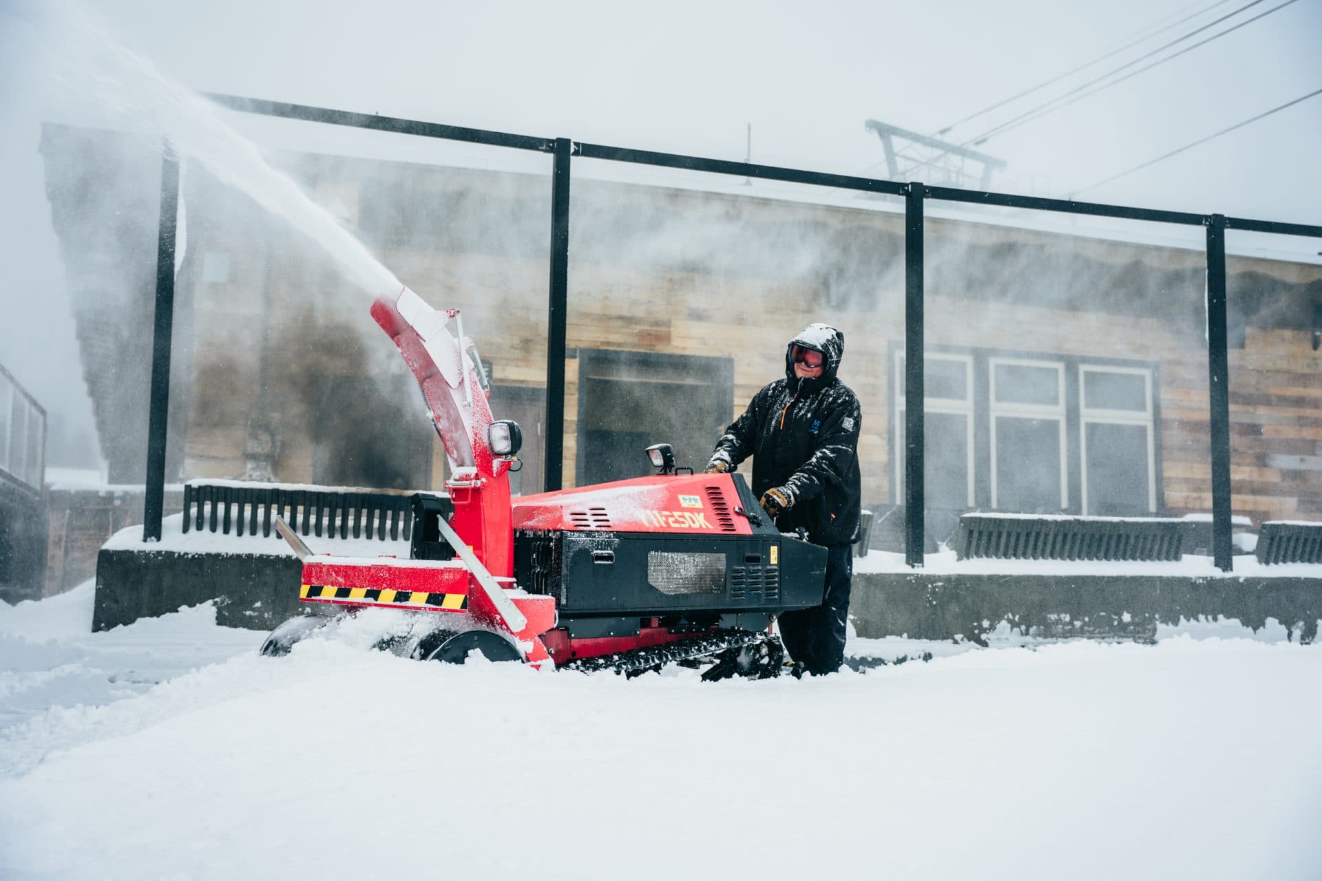 Mammoth Mountain Extends Season Following Major April Snowfall