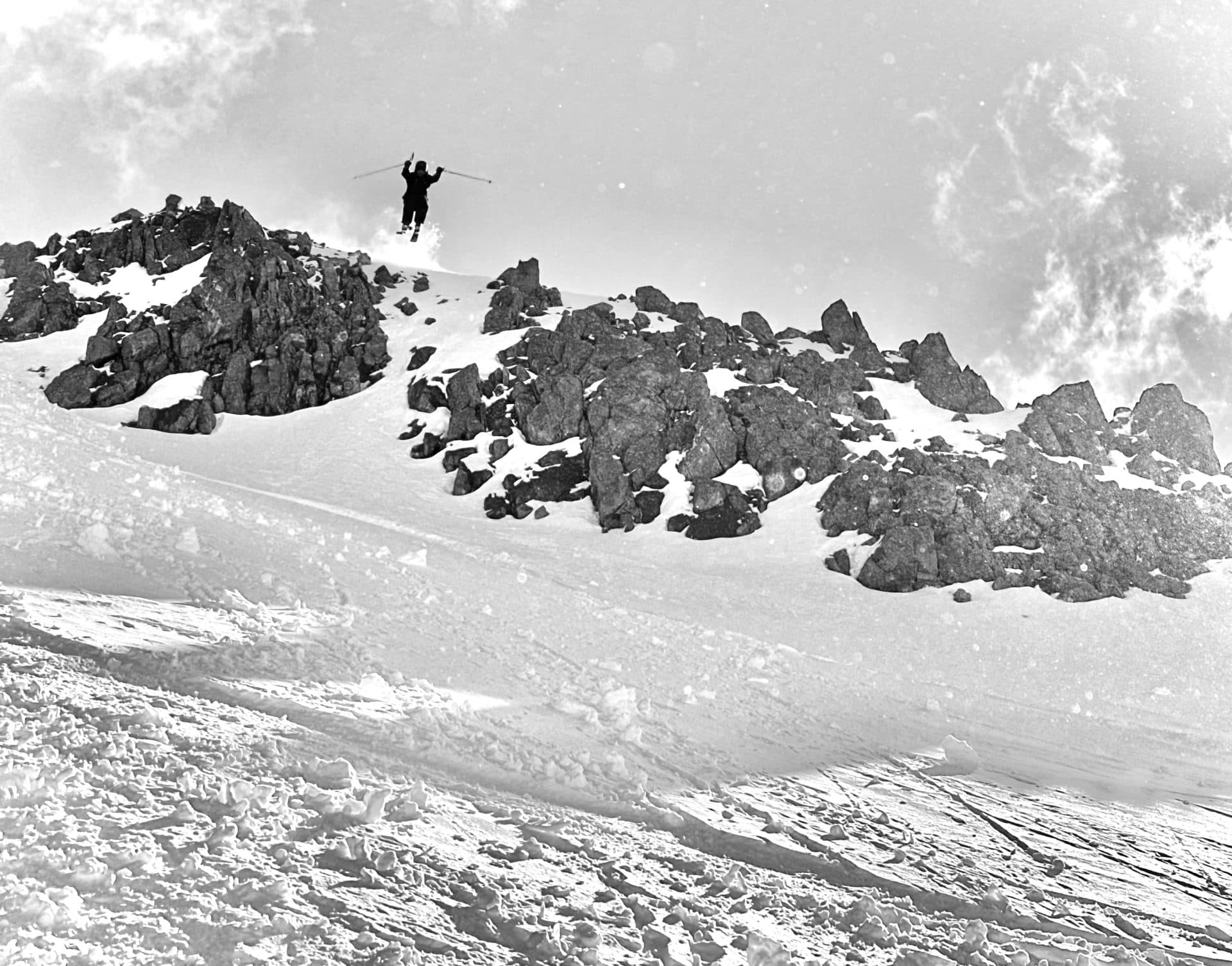 A Comprehensive Guide to Skiing and Snowboarding in New Zealand